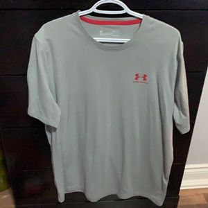 Under armour t shirt. Large.